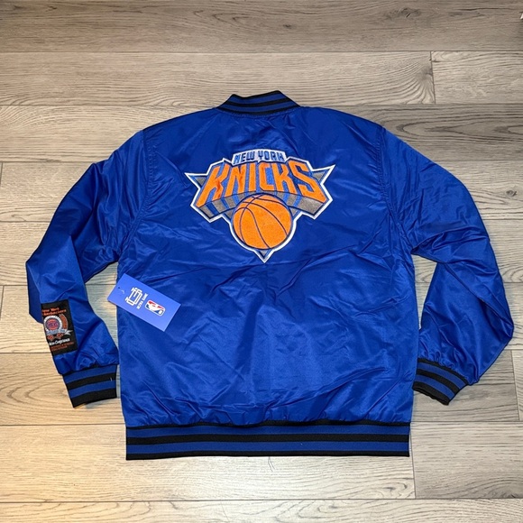 NEW! New York Knicks Ultra Game Satin Bomber Varsity Conference King Jacket - Picture 4 of 11